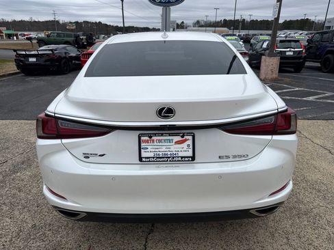 Used 2021 Lexus ES 350 w/ Premium Package image 6