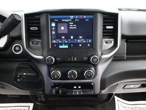 Used 2024 RAM 2500 Big Horn AWD/4WD image 15