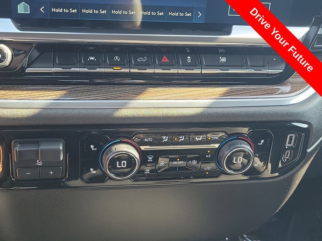 Used 2022 Chevrolet Silverado 1500 LT w/ All Star Edition Plus RWD image 13