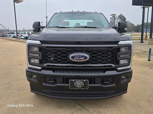 New 2026 Ford F250 XL w/ STX Appearance Package AWD/4WD image 8
