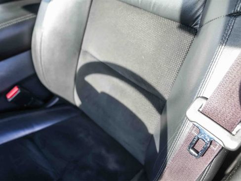 Used 2017 Jeep Grand Cherokee Altitude image 23