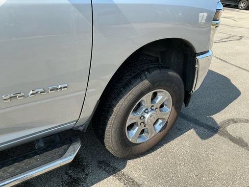Used 2026 RAM 2500 Big Horn AWD/4WD image 16