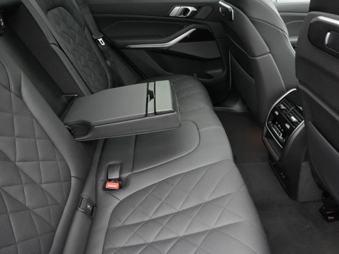 Used 2025 BMW X5 xDrive40i image 37