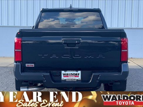 New 2025 Toyota Tacoma TRD Off-Road image 5