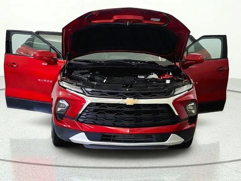 Used 2023 Chevrolet Blazer LT w/ Convenience Package FWD image 8