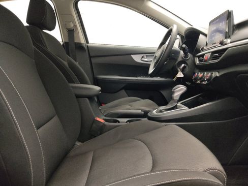Used 2024 Kia Forte LXS FWD image 21