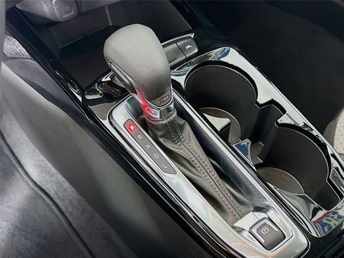 Used 2024 Chevrolet Trax LT w/ Driver Confidence Package image 16