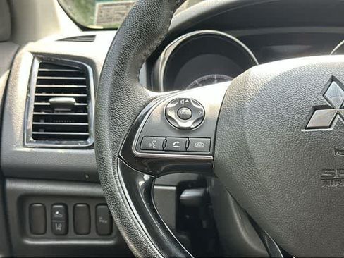 Used 2022 Mitsubishi Outlander Sport SE AWD/4WD image 8