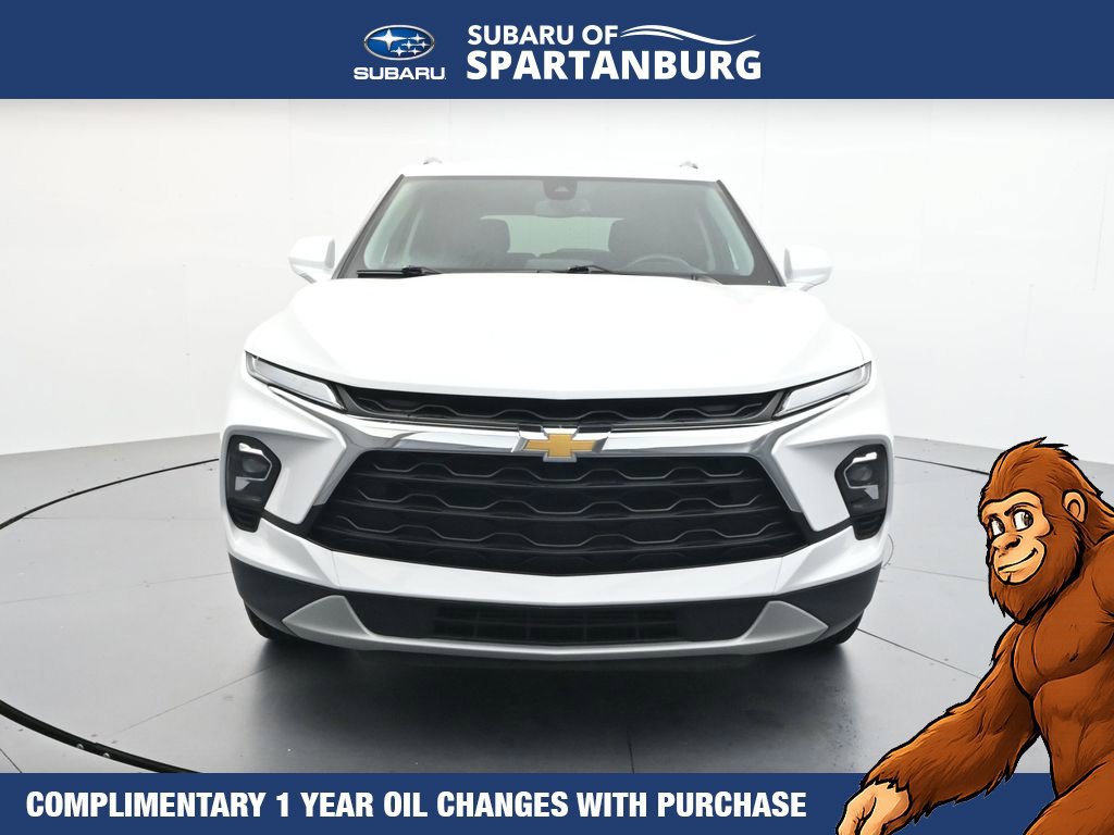 Used 2023 Chevrolet Blazer LT w/ Convenience Package FWD image 2
