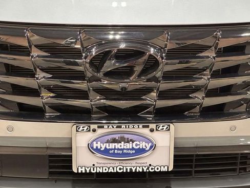 Used 2023 Hyundai Tucson Limited AWD/4WD image 12