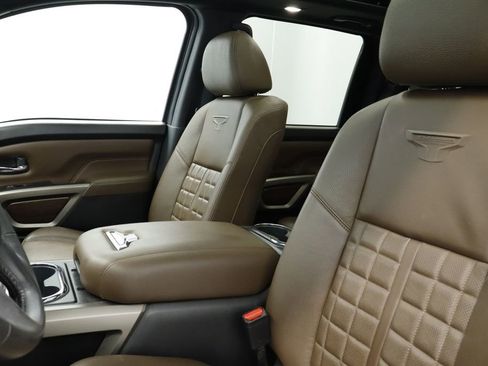 Used 2024 Nissan Titan Platinum Reserve w/ Moonroof Package AWD/4WD image 29