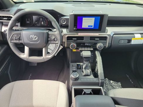 New 2026 Toyota 4Runner SR5 AWD/4WD image 27