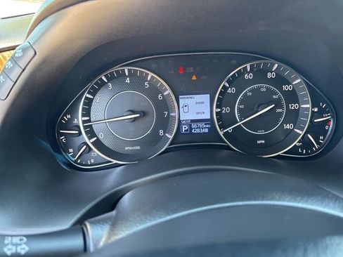 Used 2017 Nissan Armada Platinum AWD/4WD image 5