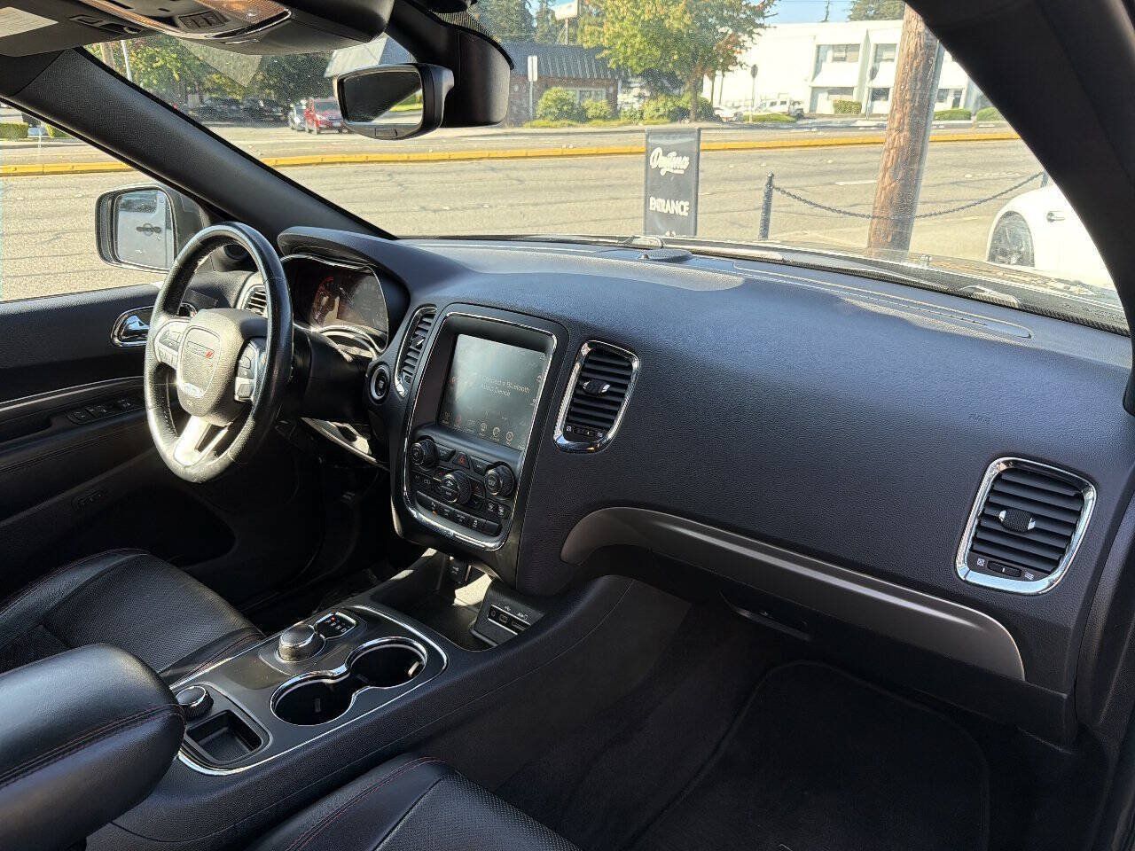 Used 2017 Dodge Durango R/T AWD/4WD image 18