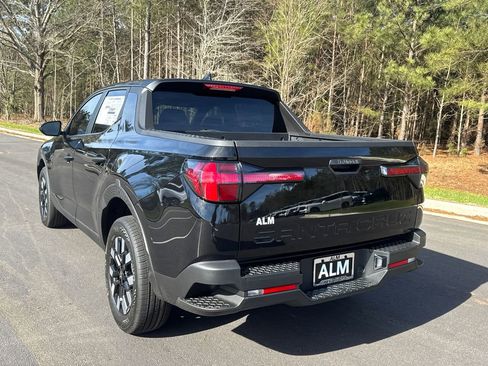 New 2026 Hyundai Santa Cruz SE FWD image 4