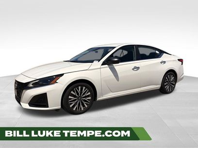 Used 2025 Nissan Altima 2.5 SV