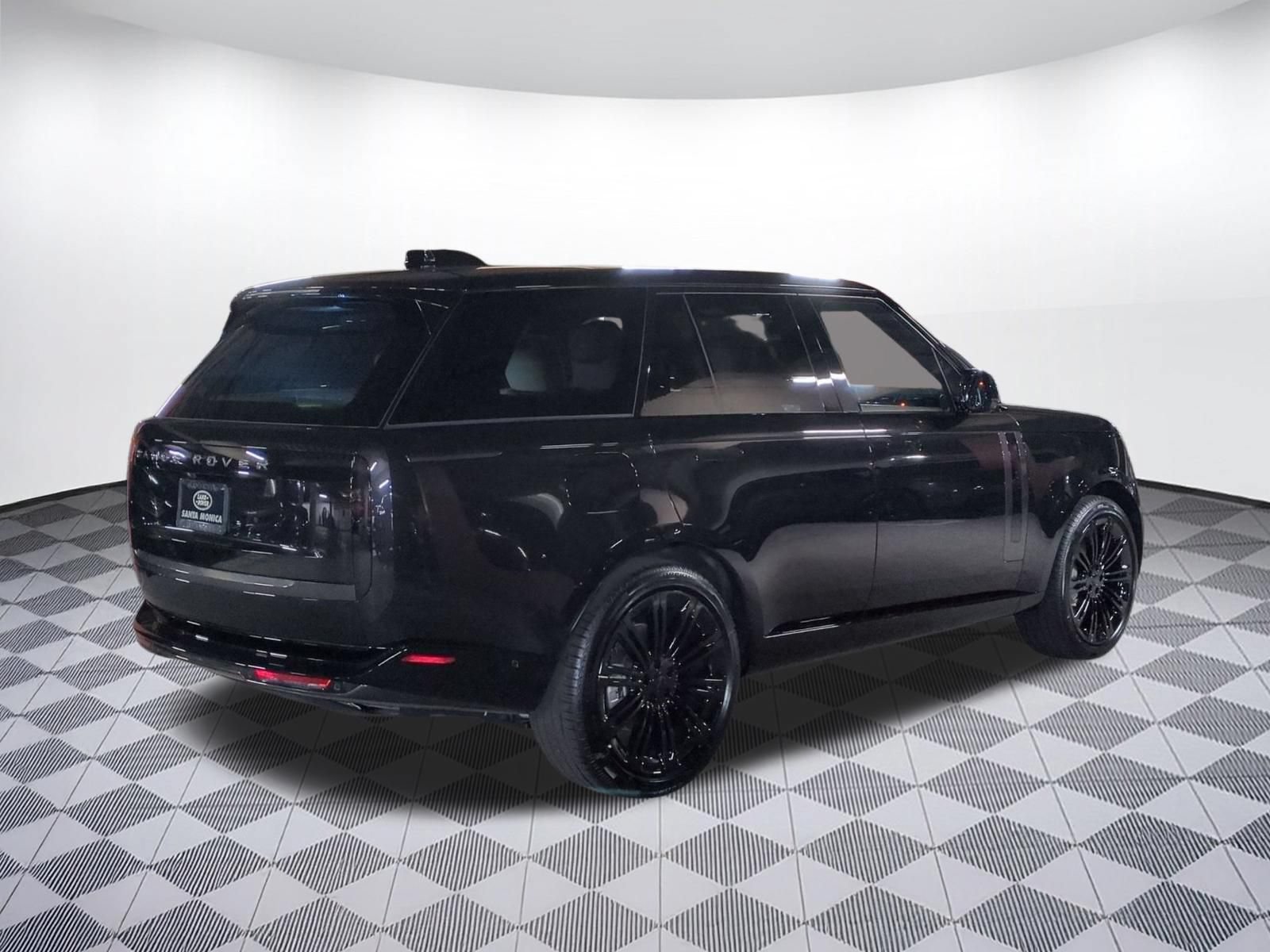 New 2026 Land Rover Range Rover SE AWD/4WD image 5