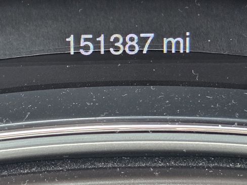 Used 2014 Jeep Grand Cherokee Overland image 24