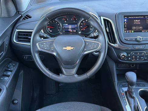 Used 2024 Chevrolet Equinox LT AWD/4WD image 11