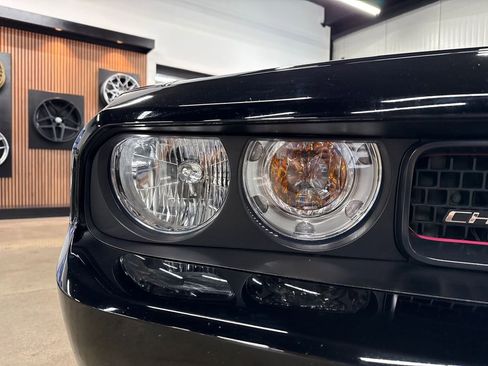 Used 2014 Dodge Challenger SRT8 Core RWD image 18