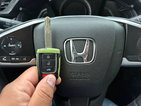 Used 2018 Honda Civic LX image 40