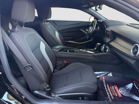Used 2020 Chevrolet Camaro LS RWD image 18