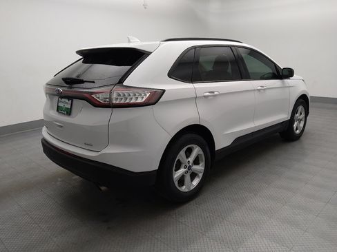 Used 2018 Ford Edge SE FWD image 10