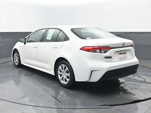 Used 2024 Toyota Corolla LE FWD image 3