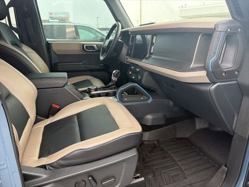 Used 2024 Ford Bronco Wildtrak image 16