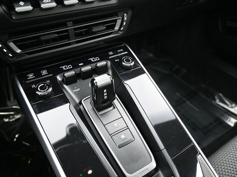 Certified 2024 Porsche 911 Carrera 4S image 22