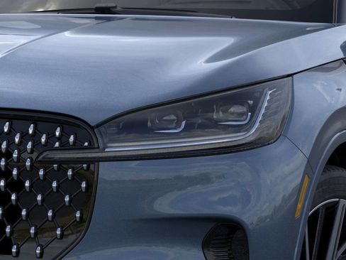 New 2025 Lincoln Aviator Black Label image 18