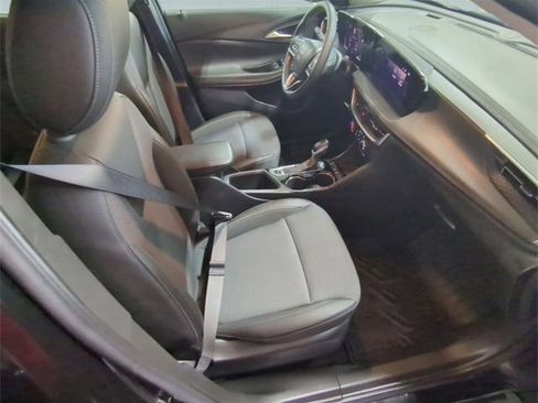 Certified 2024 Buick Encore GX Preferred w/ Comfort Package image 26