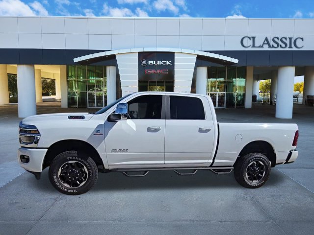 Used 2026 RAM 2500 Laramie AWD/4WD image 4