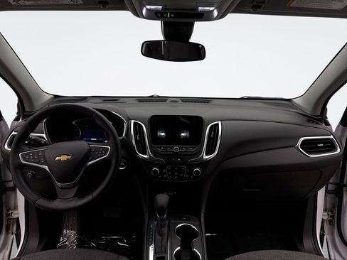 Used 2022 Chevrolet Equinox LT image 14