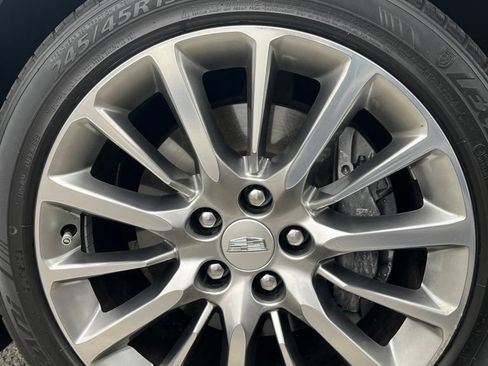 Used 2018 Cadillac CT6 Luxury AWD/4WD image 6