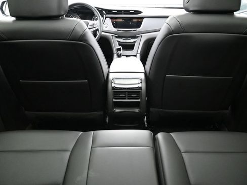 Used 2023 Cadillac XT5 Sportv w/ Technology Package AWD/4WD image 29