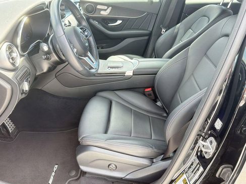 Used 2022 Mercedes-Benz GLC 300 4MATIC image 5