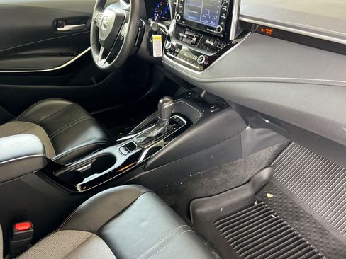 Certified 2022 Toyota Corolla XSE FWD image 16