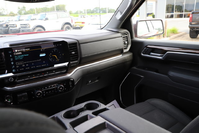 Used 2026 Chevrolet Silverado 1500 LT AWD/4WD image 27