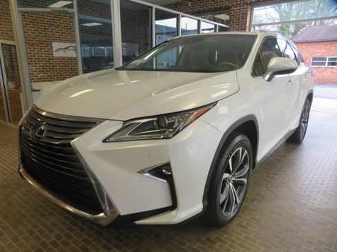 Used 2018 Lexus RX 350L FWD image 1