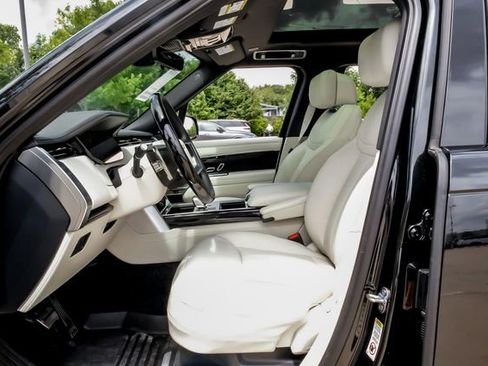 New 2026 Land Rover Range Rover Long Wheelbase Autobiography AWD/4WD image 3
