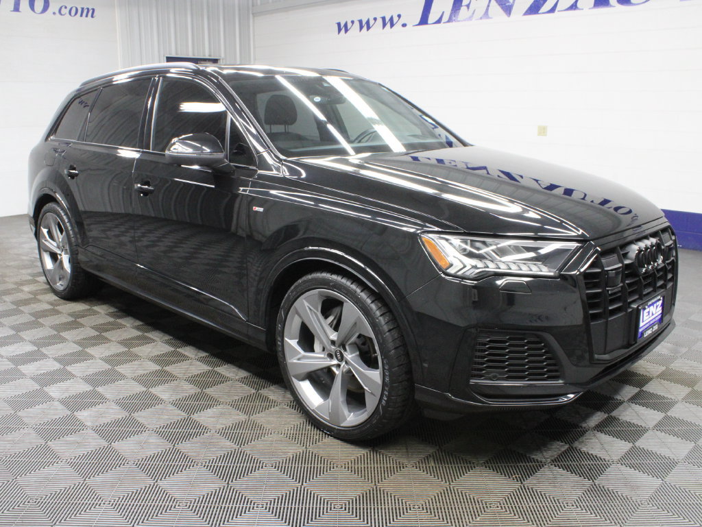Used 2023 Audi Q7 AWD/4WD image 3