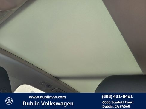 New 2025 Volkswagen Taos SEL image 14