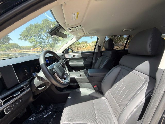 Used 2024 Hyundai Santa Fe SEL FWD image 16