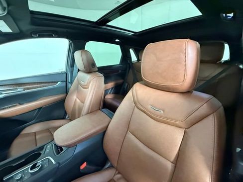 New 2025 Cadillac XT5 Premium Luxury w/ Technology Package image 5