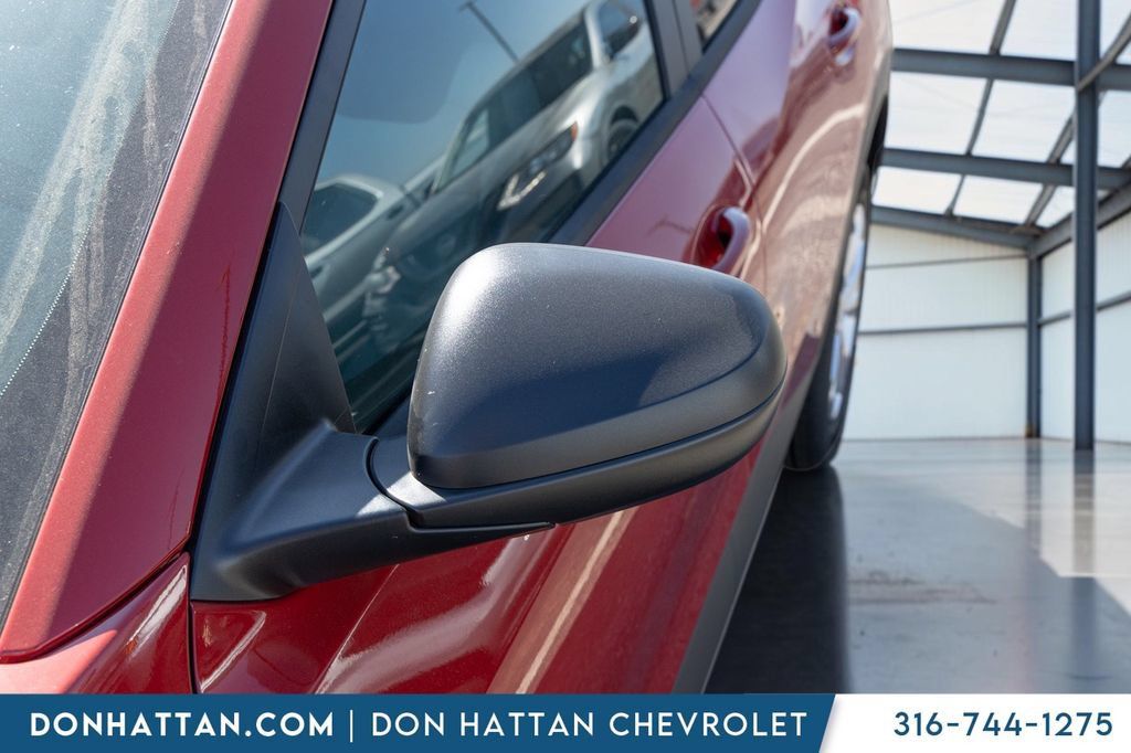 New 2026 Chevrolet Trax LS FWD image 31