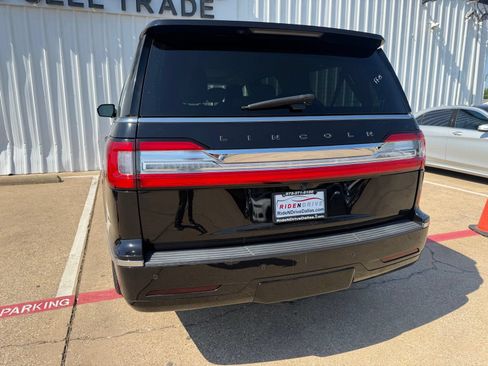 Used 2019 Lincoln Navigator L Black Label w/ Cargo Package AWD/4WD image 6