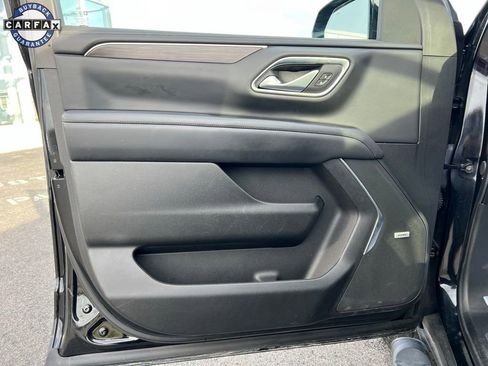 Used 2024 Chevrolet Tahoe Z71 w/ Luxury Package image 10