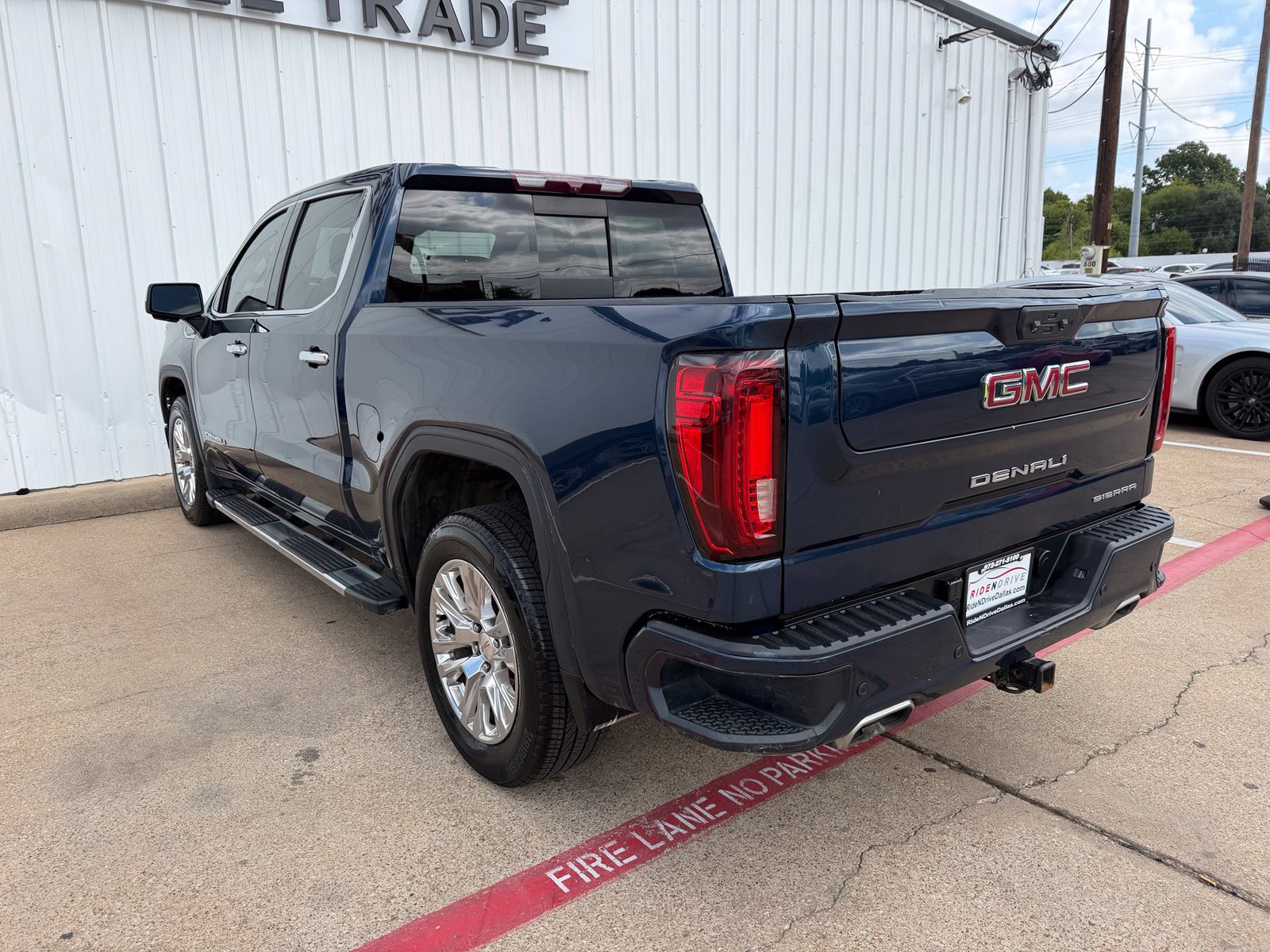 Used 2022 GMC Sierra 1500 Denali AWD/4WD image 4