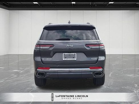 Used 2021 Jeep Grand Cherokee L Overland w/ Luxury Tech Group IV AWD/4WD image 4
